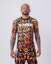 Cargar imagen en el visor de la galería, Rashguard Kingz Flame
