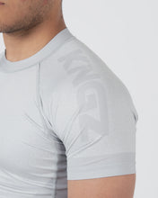 Cargar imagen en el visor de la galería, Ghost Rashguard
