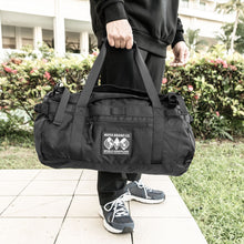 Charger l&#39;image dans la galerie, World Grapplers Travel Duffel
